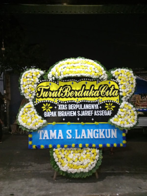 Papan Bunga Duka di Bajenis